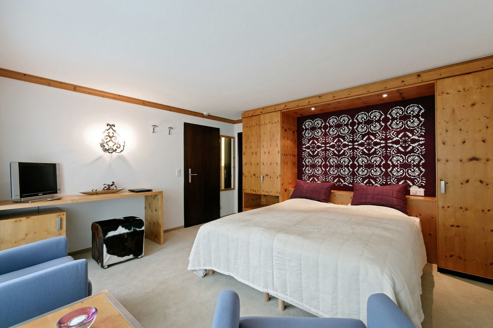 Le Mirabeau Resort & Spa Цермат Стая снимка
