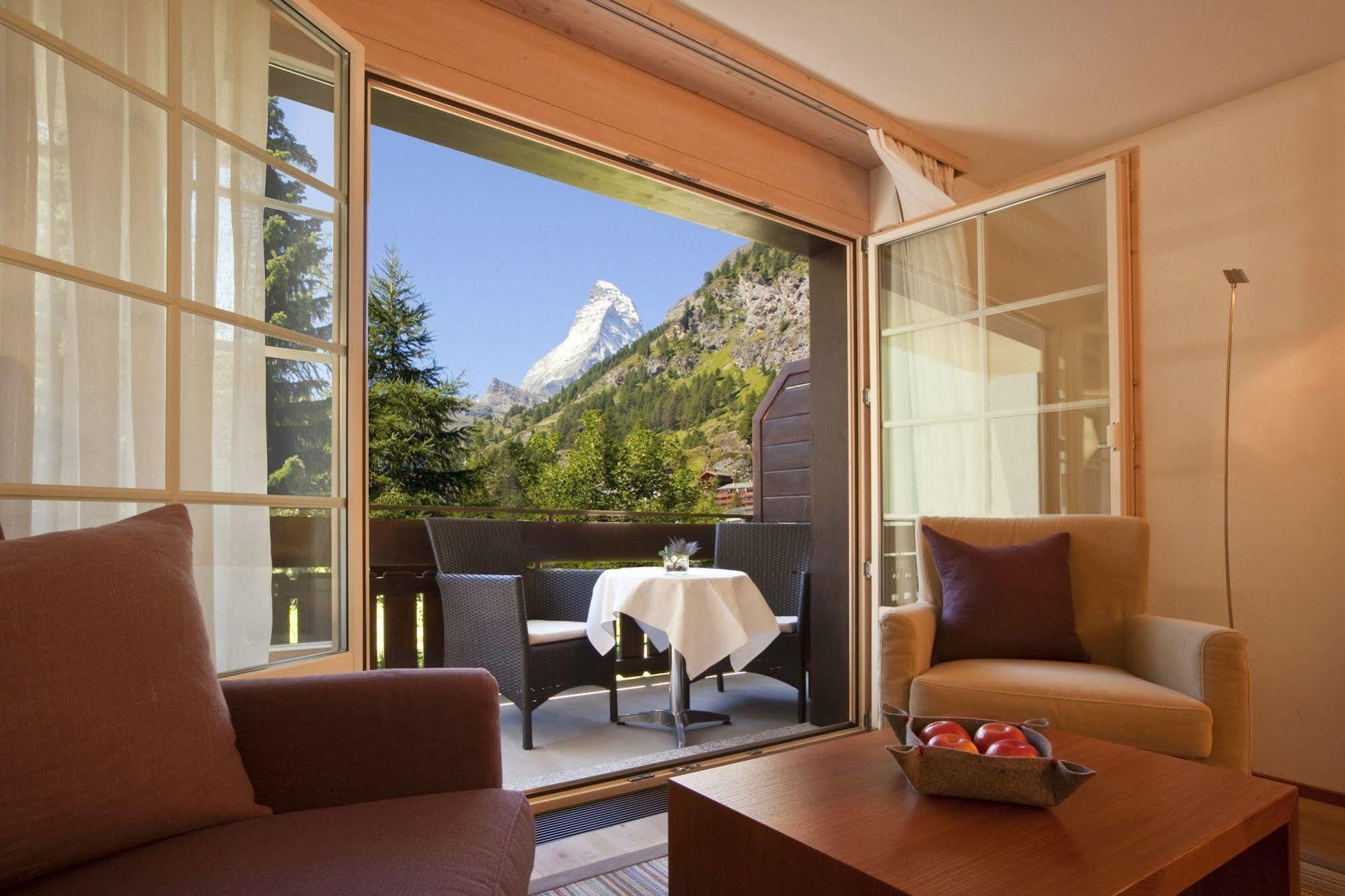 Le Mirabeau Resort & Spa Цермат Екстериор снимка